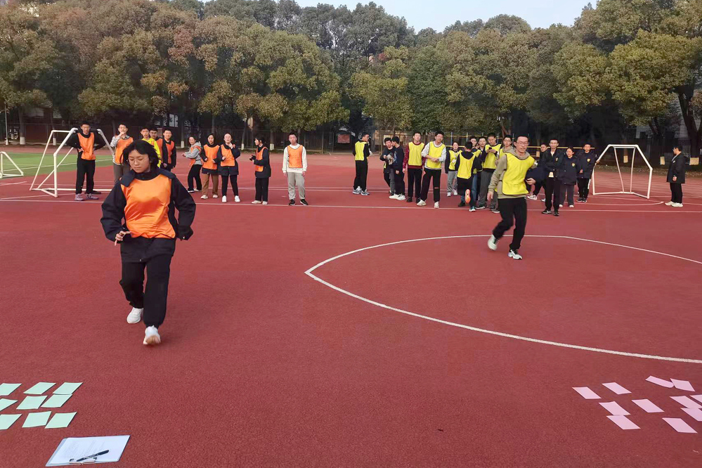 74a0a9d07a3f4db7bd9a970f62d9a67c.jpg 74a0a9d07a3f4db7bd9a970f62d9a67c.jpg