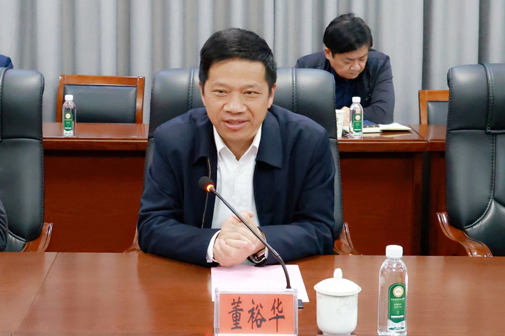 dab9c2d9e7c24044a0921b4de828c2bd.jpg dab9c2d9e7c24044a0921b4de828c2bd.jpg