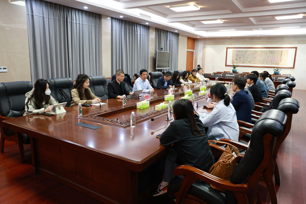 2ce23a5b43ca464c9bb79e06f6184029.jpg 2ce23a5b43ca464c9bb79e06f6184029.jpg