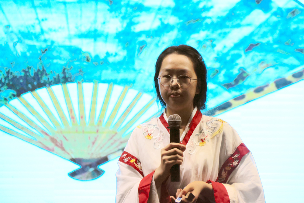 4810c5b2ae584c04be8d64c4db993f37.jpg 4810c5b2ae584c04be8d64c4db993f37.jpg