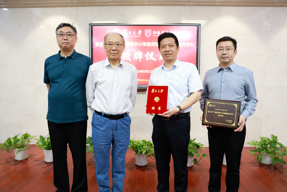 f0aed497ae2146e4872ac013c95ac34e.jpg f0aed497ae2146e4872ac013c95ac34e.jpg