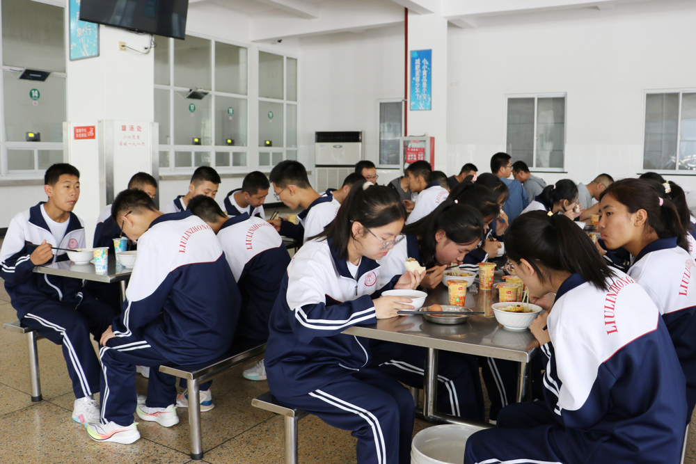 9cdecc7a45384bfd9499c032abb03cc8.jpg 9cdecc7a45384bfd9499c032abb03cc8.jpg