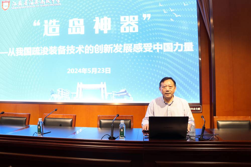 9d72519388784f84bc4d55df3fe406db.jpg 9d72519388784f84bc4d55df3fe406db.jpg