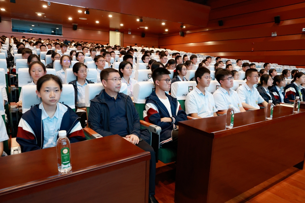 4b866d638fb94cf88d65a36f1ac13782.jpg 4b866d638fb94cf88d65a36f1ac13782.jpg