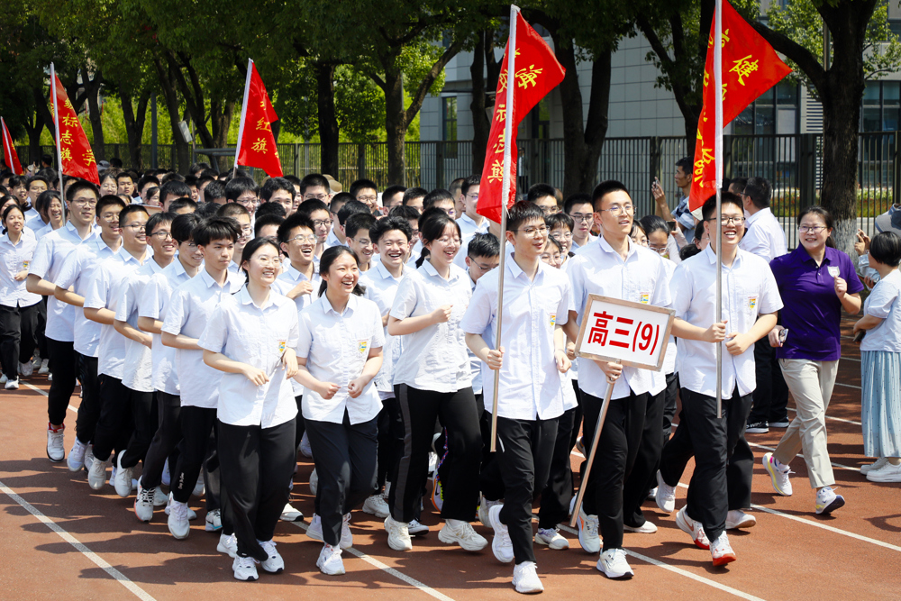 64ab0605bda247b6afb68dbaf438d753.jpg 64ab0605bda247b6afb68dbaf438d753.jpg