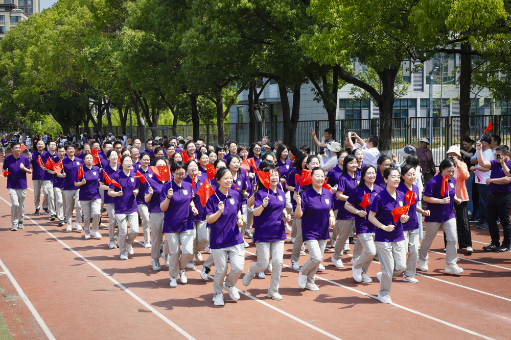 fb1b2b2c0c3c4c138a81aafddb28426a.jpg fb1b2b2c0c3c4c138a81aafddb28426a.jpg