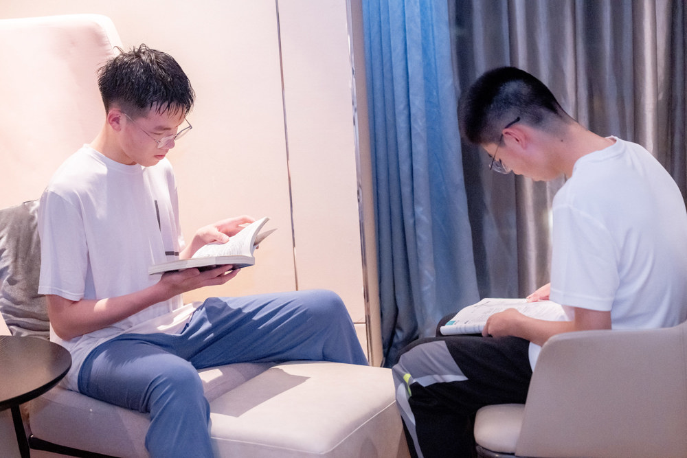 2dc2f1c21b1e4ee0896e3518692fdb40.jpg 2dc2f1c21b1e4ee0896e3518692fdb40.jpg