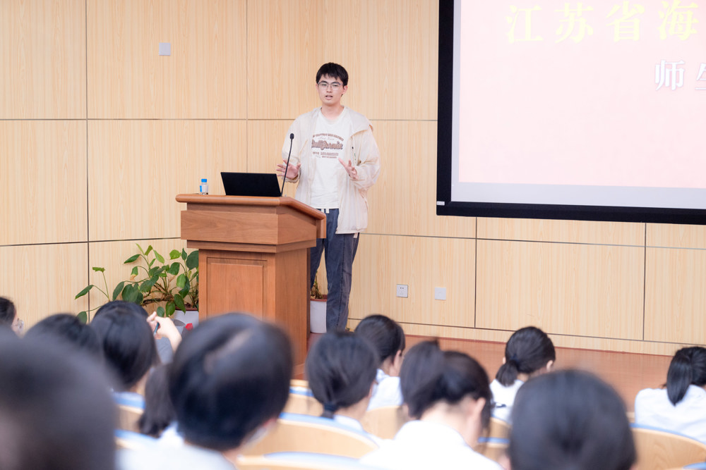 b4f782cd8e4b4a908d3e8ac0999b0ac5.jpg b4f782cd8e4b4a908d3e8ac0999b0ac5.jpg