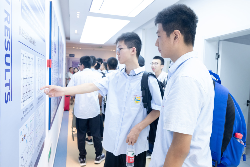 e2e847111f844c18a5001a31566628fe.jpg e2e847111f844c18a5001a31566628fe.jpg