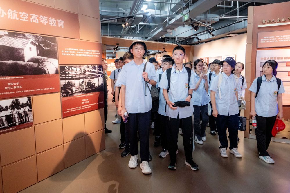 6e5c8e16e7ff40678a54d610a5d73f22.jpg 6e5c8e16e7ff40678a54d610a5d73f22.jpg