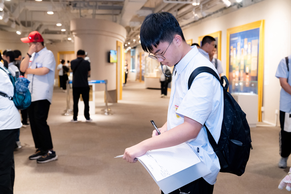 1ef4241c4b604fcb82b95a01165f19f6.jpg 1ef4241c4b604fcb82b95a01165f19f6.jpg