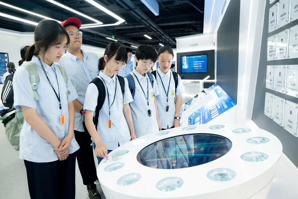 df9616162ab34d7b9d3411018e313806.jpg df9616162ab34d7b9d3411018e313806.jpg