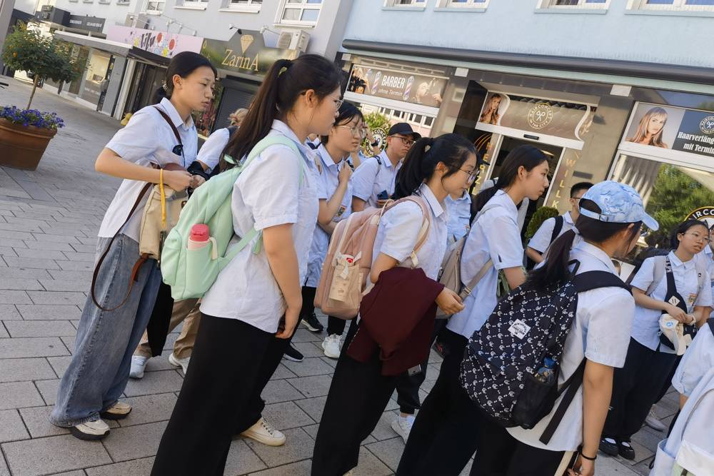 5786635bc51b44eab8eb49e3a95cef91.jpg 5786635bc51b44eab8eb49e3a95cef91.jpg