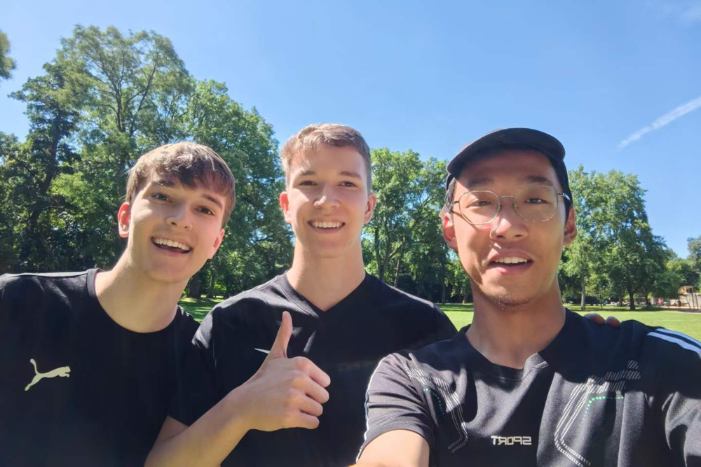 70602566f3e84e5080445474a192c276.jpg 70602566f3e84e5080445474a192c276.jpg