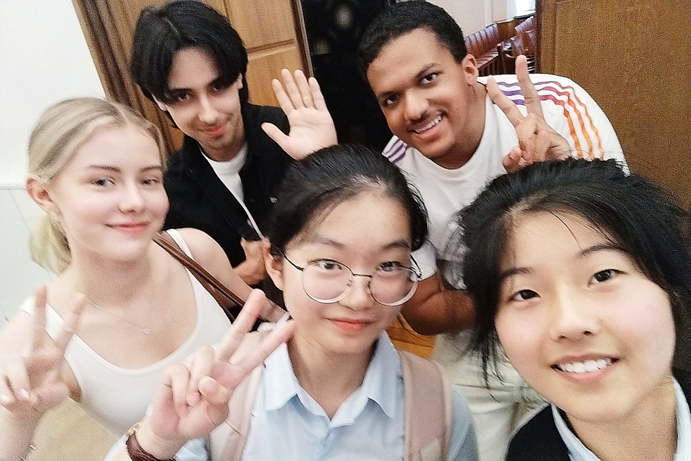 de67e12879be46fc8d85300624818169.jpg de67e12879be46fc8d85300624818169.jpg