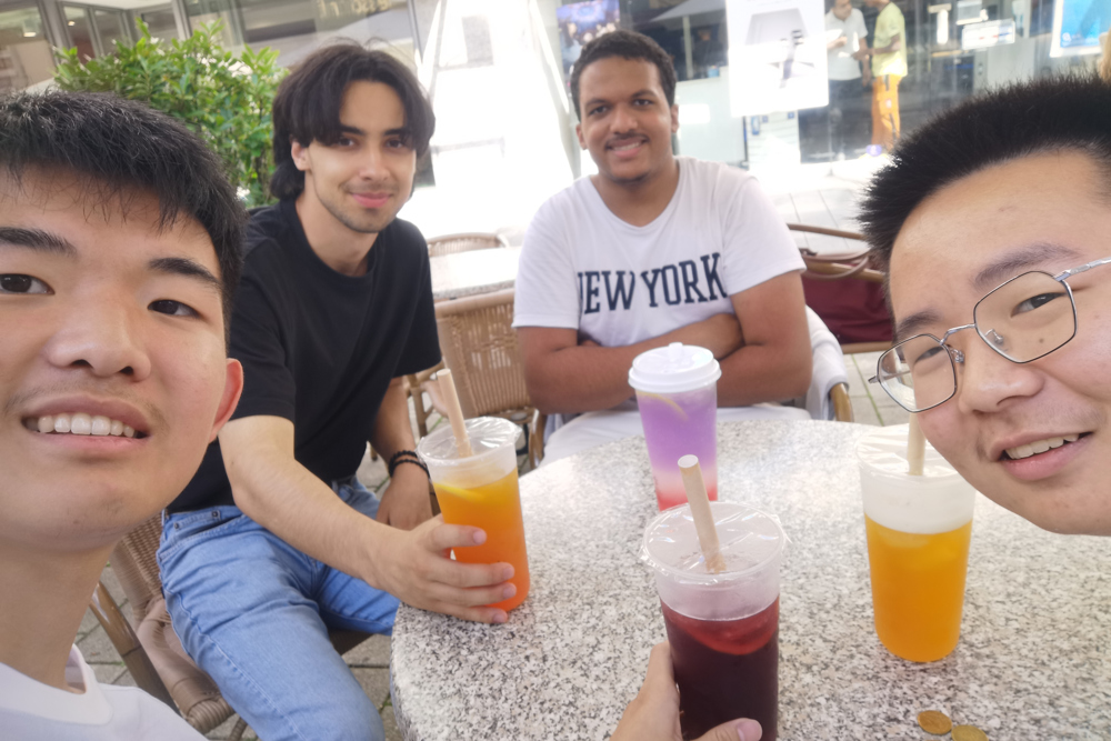 00ef08b584cc489288f36541d93d857c.jpg 00ef08b584cc489288f36541d93d857c.jpg