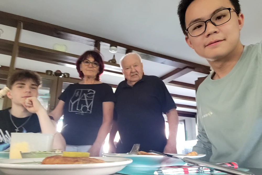 ba82626b100f406ea65152d94bbfd2e6.jpg ba82626b100f406ea65152d94bbfd2e6.jpg