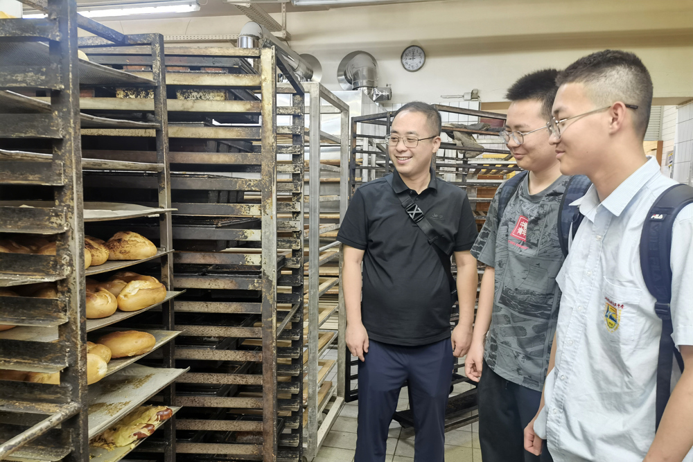 e0c7d71d3dce4eb5a5e8211b07517b22.jpg e0c7d71d3dce4eb5a5e8211b07517b22.jpg