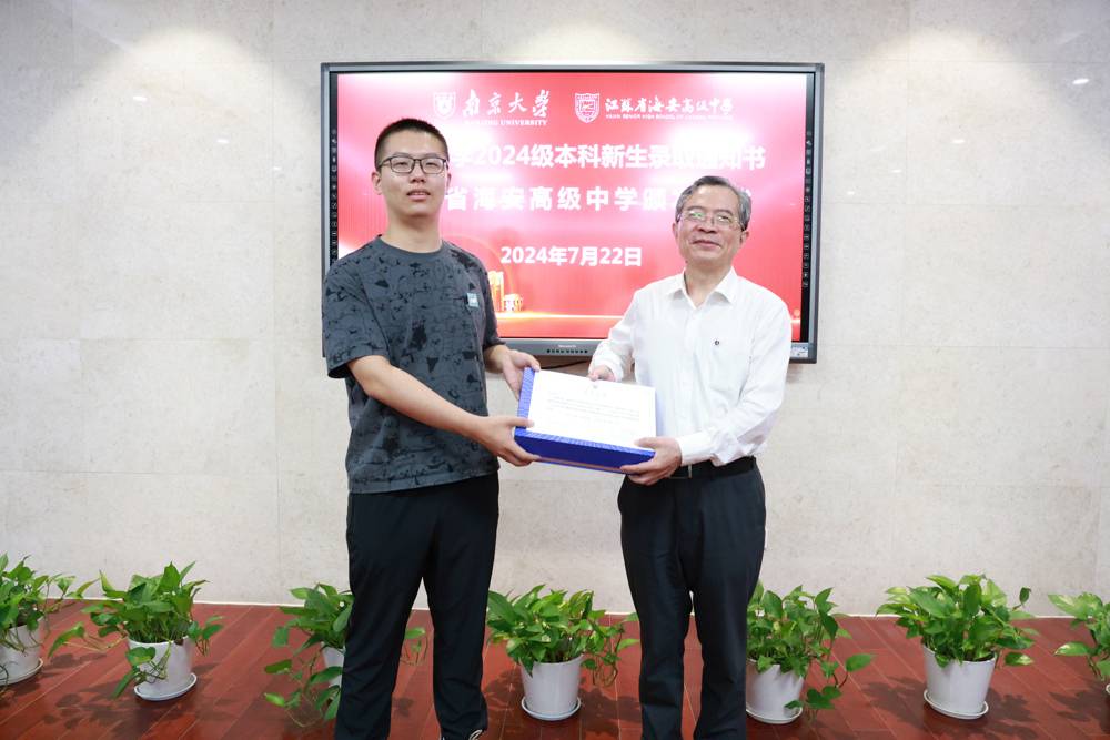 367e5d7512c4483e9c71c54a74815b2d.jpg 367e5d7512c4483e9c71c54a74815b2d.jpg