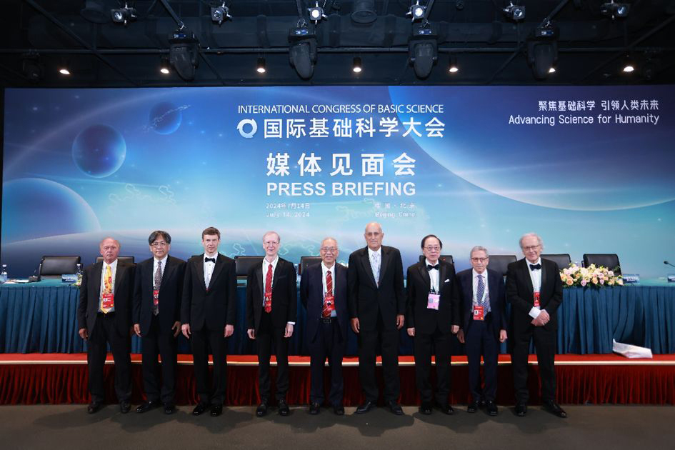 e635193f6109460a8c86d21f2d6d66ee.jpg e635193f6109460a8c86d21f2d6d66ee.jpg