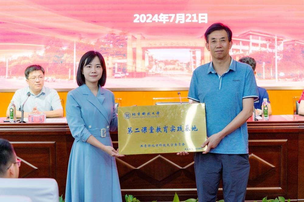 03653add8d1647e985ed61907df74403.jpg 03653add8d1647e985ed61907df74403.jpg