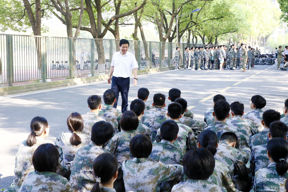 9fd5230b43f8472b8824e686fd68bc54.jpg 9fd5230b43f8472b8824e686fd68bc54.jpg