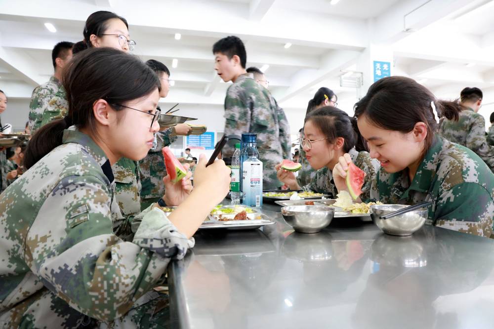 6a75a7ab94b54815a0520c59d482f55d.jpg 6a75a7ab94b54815a0520c59d482f55d.jpg