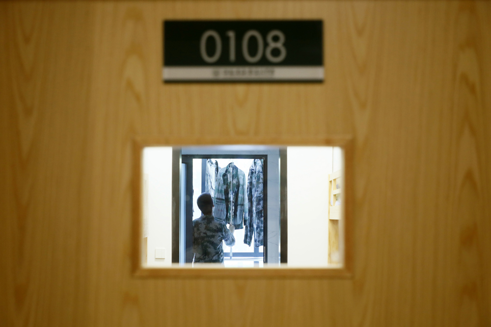 b565bfaf22bf4f98a558f769c0585606.jpg b565bfaf22bf4f98a558f769c0585606.jpg