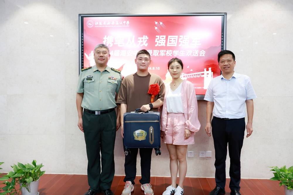 722968c33ed94af6b633ce2773fb6123.jpg 722968c33ed94af6b633ce2773fb6123.jpg