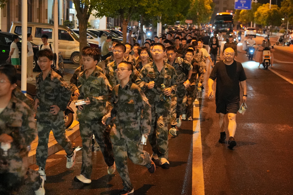 f8fb7f20abe1409c93a199c99e23a379.jpg f8fb7f20abe1409c93a199c99e23a379.jpg