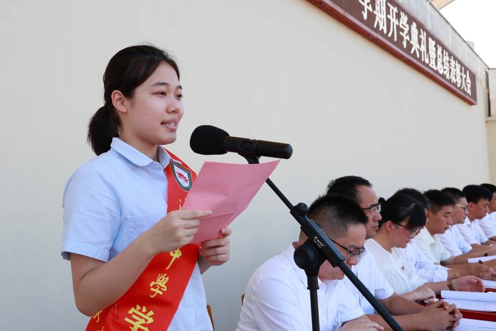 41a62b83a7f94cd79eb4ac2989d6e0d7.jpg 41a62b83a7f94cd79eb4ac2989d6e0d7.jpg