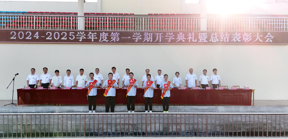 7d0e001fc342404f8f9ea12a3ecd5a54.jpg 7d0e001fc342404f8f9ea12a3ecd5a54.jpg