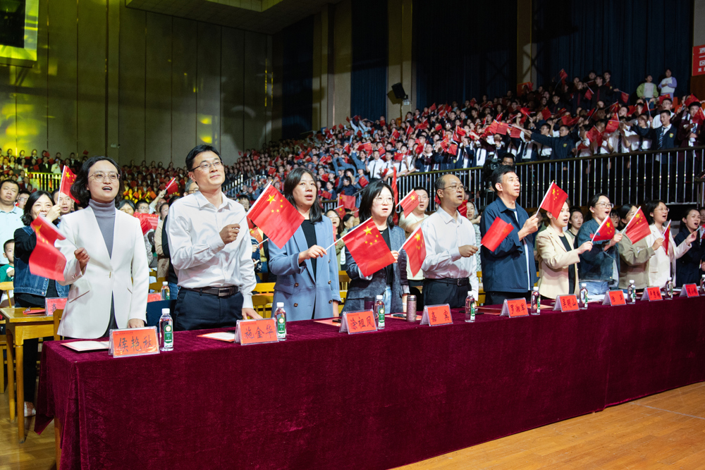 0a51b19662724f0b82a0bd3588b66c5d.jpg 0a51b19662724f0b82a0bd3588b66c5d.jpg