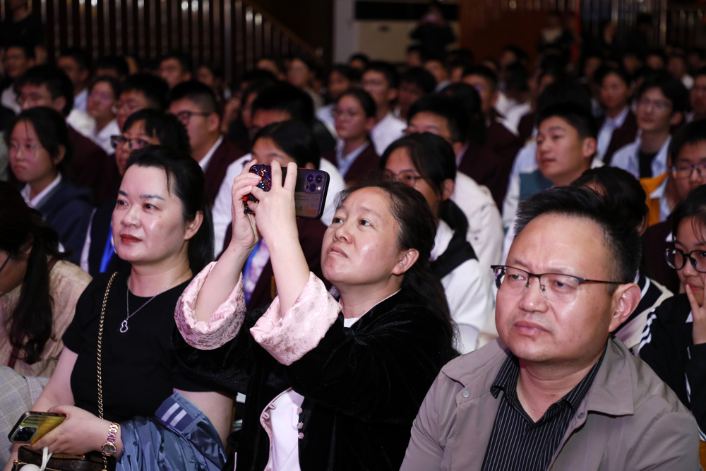 d0e691235c8c4ba6bdaae708427f1486.jpg d0e691235c8c4ba6bdaae708427f1486.jpg