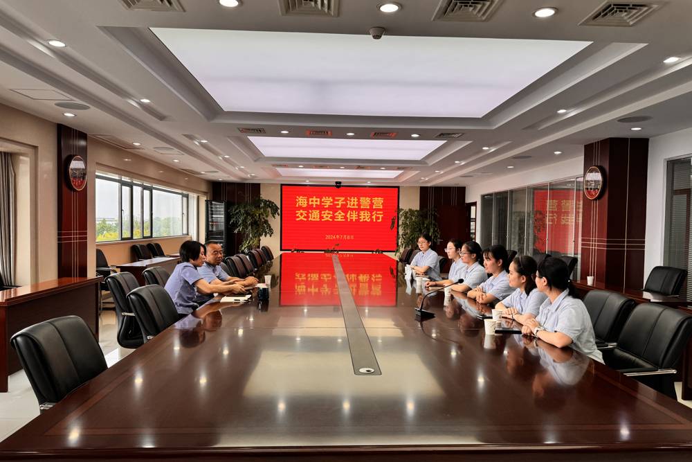 e9f33fab0b574ba0b18f7f17ebe112bb.jpg e9f33fab0b574ba0b18f7f17ebe112bb.jpg