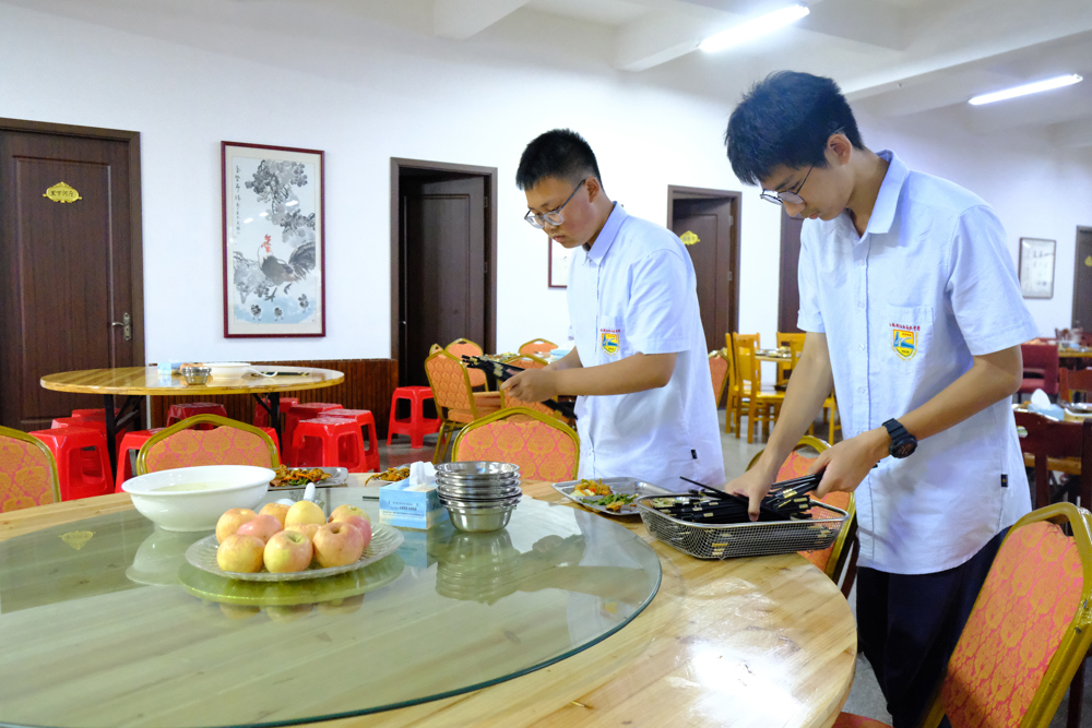 4133b5cb22eb42849011770ba05c06e3.jpg 4133b5cb22eb42849011770ba05c06e3.jpg