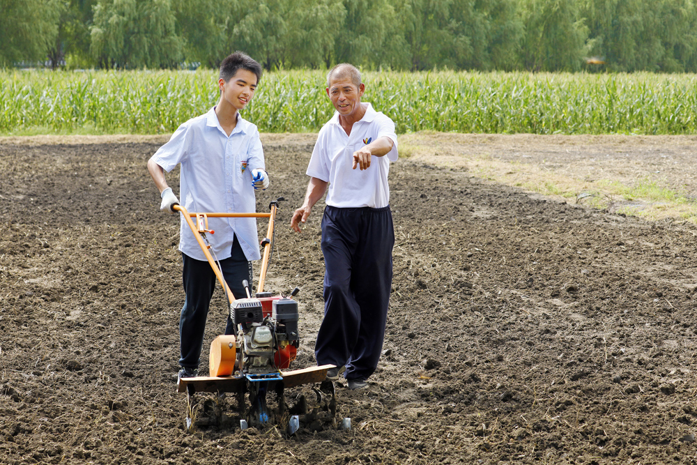 77d2da07a3184a6a9d9cfe5a117949c9.jpg 77d2da07a3184a6a9d9cfe5a117949c9.jpg