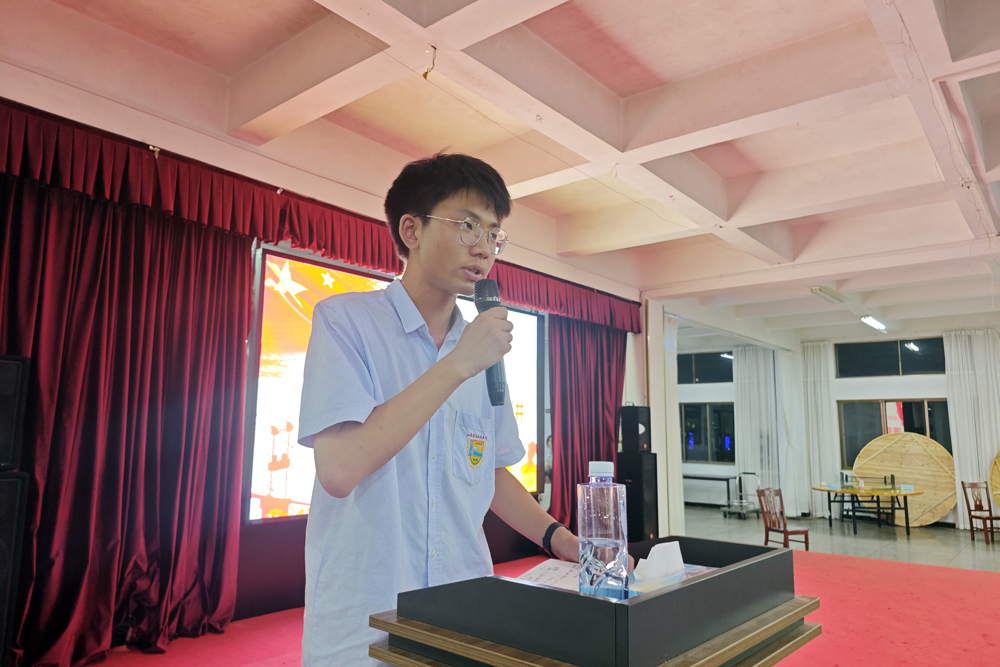 c84345386a0249c7aee36aa237294e4f.jpg c84345386a0249c7aee36aa237294e4f.jpg