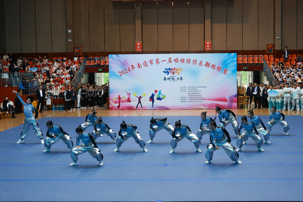 a2425001c0c7411d958b33756eaab72a.jpg a2425001c0c7411d958b33756eaab72a.jpg