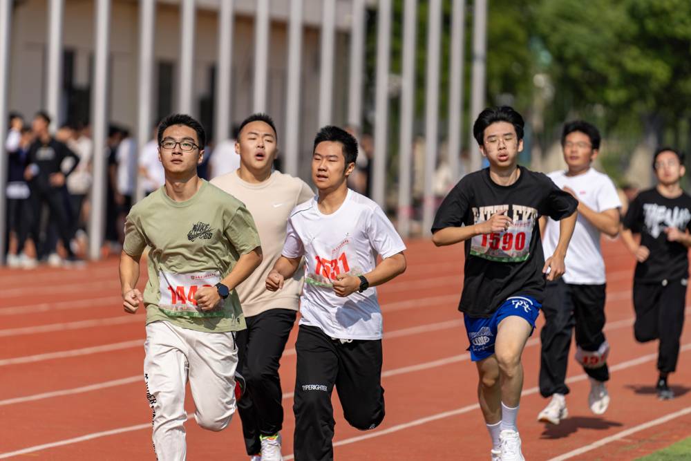 4a88824f15014d3480be0c81cdc67e01.jpg 4a88824f15014d3480be0c81cdc67e01.jpg