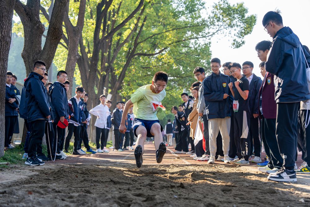 8eebebe895e8418fbf1f0ad7b8f565ad.jpg 8eebebe895e8418fbf1f0ad7b8f565ad.jpg