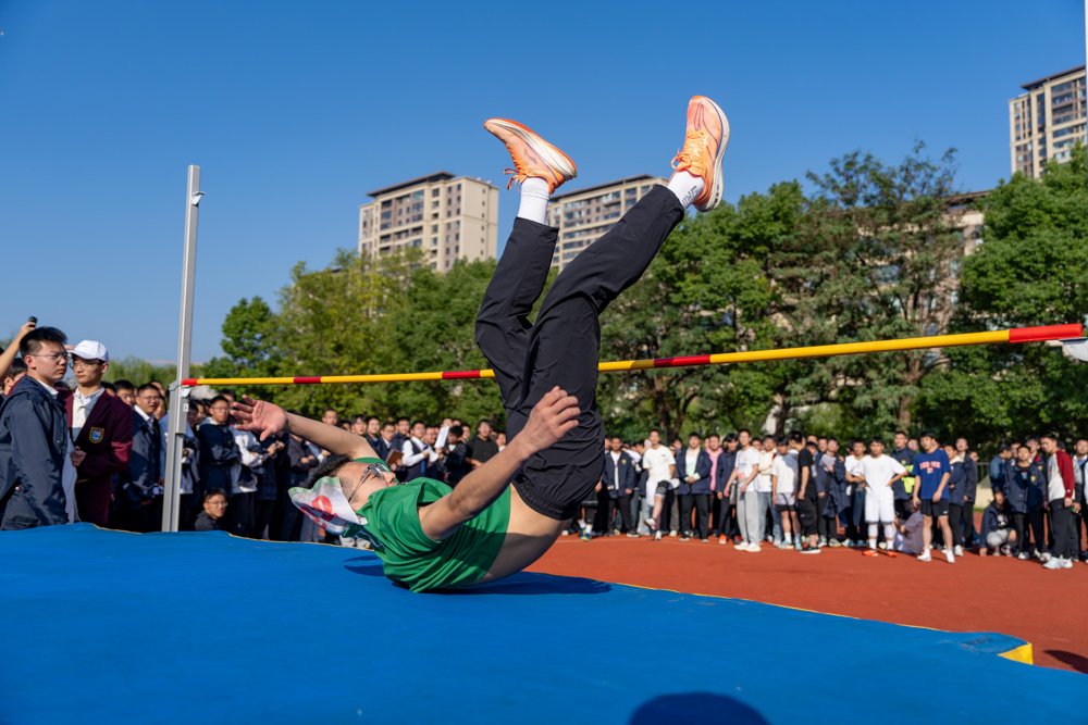 fad21e2a323e4004bff7d996360297a2.jpg fad21e2a323e4004bff7d996360297a2.jpg