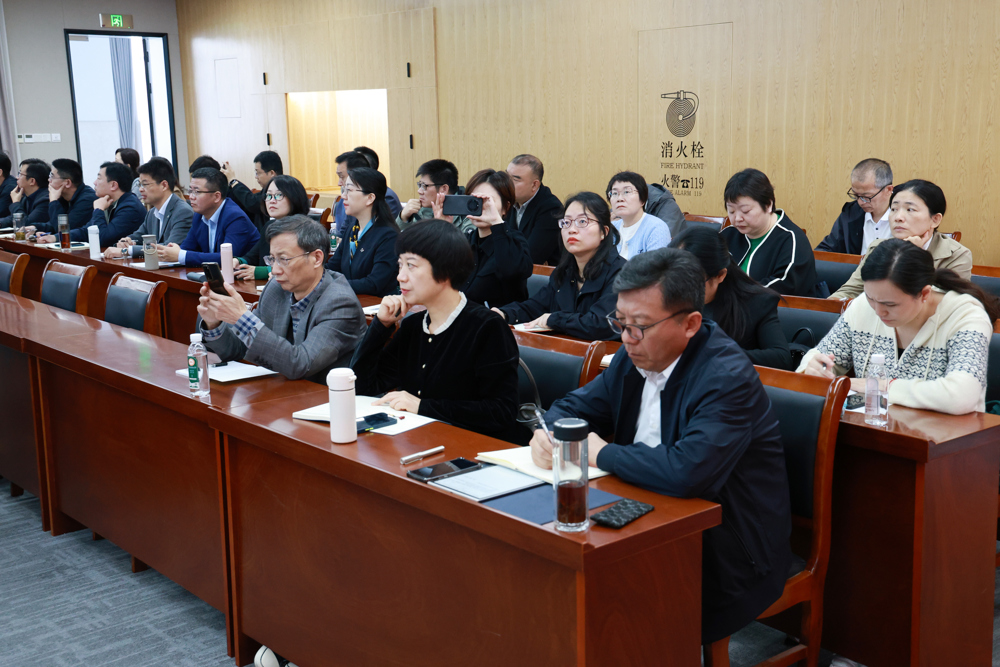 47caab82ad654157b9b3b0d17557ea40.jpg 47caab82ad654157b9b3b0d17557ea40.jpg