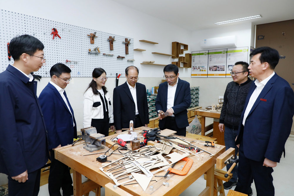 12999e058f4f4ffea0eefda321eec261.jpg 12999e058f4f4ffea0eefda321eec261.jpg