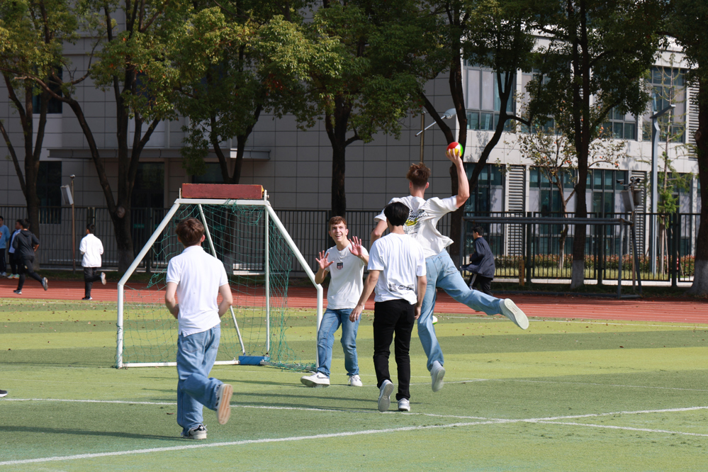 6a8f8bce0771415eb94a81a4b22591bc.jpg 6a8f8bce0771415eb94a81a4b22591bc.jpg