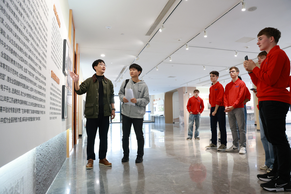 eac2c8722bb840b0a13cda13a511cb72.jpg eac2c8722bb840b0a13cda13a511cb72.jpg