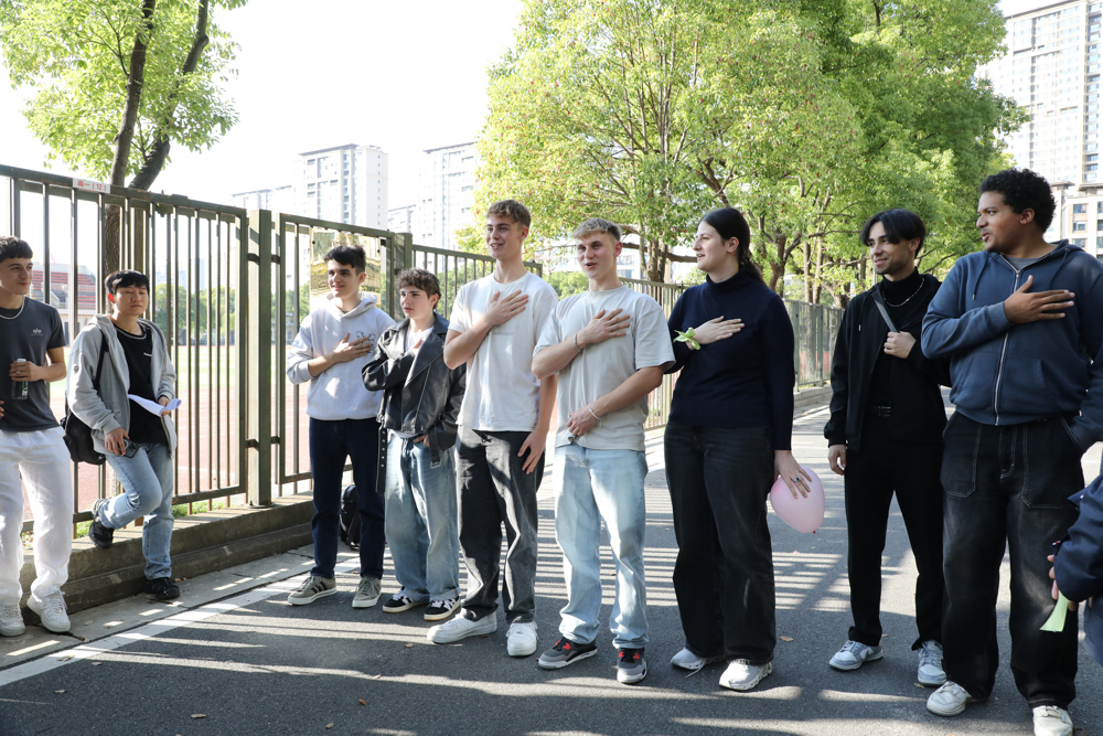 fb9435d8ca814217b61e4dcf3cbd3446.jpg fb9435d8ca814217b61e4dcf3cbd3446.jpg