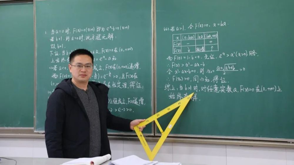 05eefdebe41f45ffad8078610fbd8407.jpg 05eefdebe41f45ffad8078610fbd8407.jpg