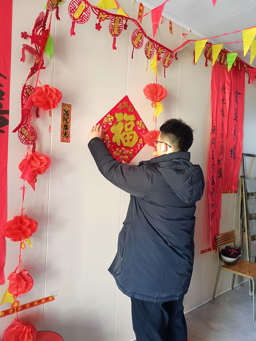 d9ba07018f124bcbb8340ae051f77598.jpg d9ba07018f124bcbb8340ae051f77598.jpg