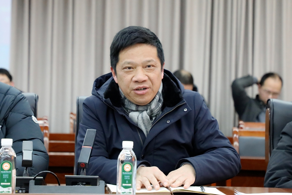 27f5a6b8e3f04b729b58b4311eddf665.jpg 27f5a6b8e3f04b729b58b4311eddf665.jpg